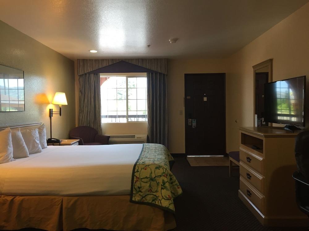 Surestay Hotel By Best Western Ukiah Exterior foto